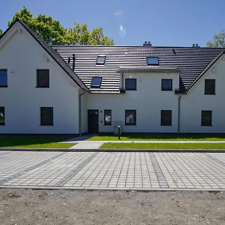 Rex Rugia Haus 17 07 Apartment Lobbe