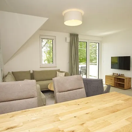 Rex Rugia Haus 17 07 Lobbe