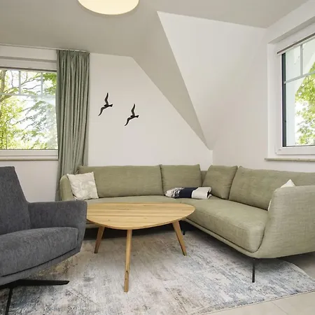 아파트 Rex Rugia Haus 17 07 로베